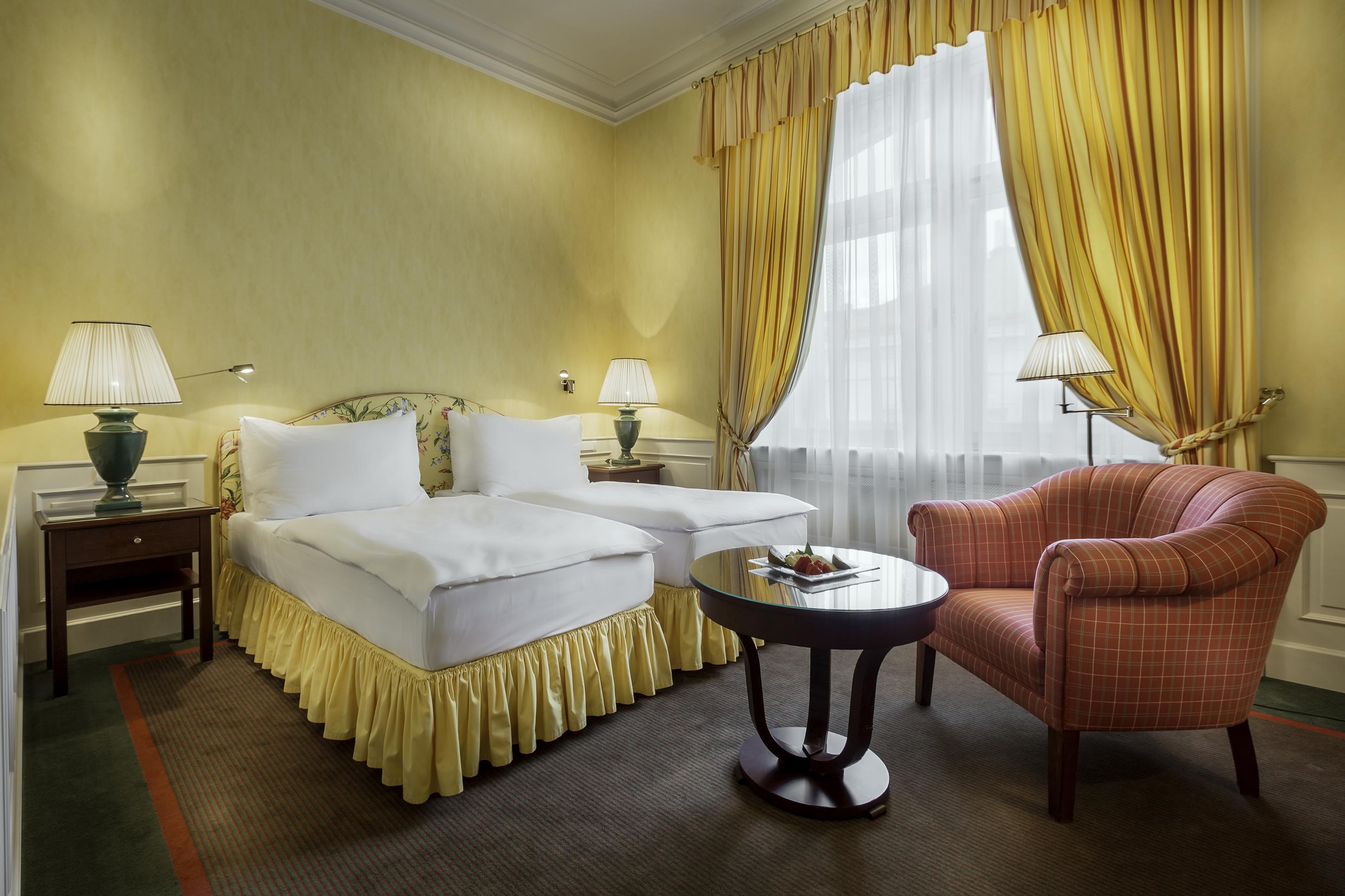 เลอ ปาเล อาร์ต โฮเต็ล ปราก Hotel ภายนอก รูปภาพ A room at the hotel