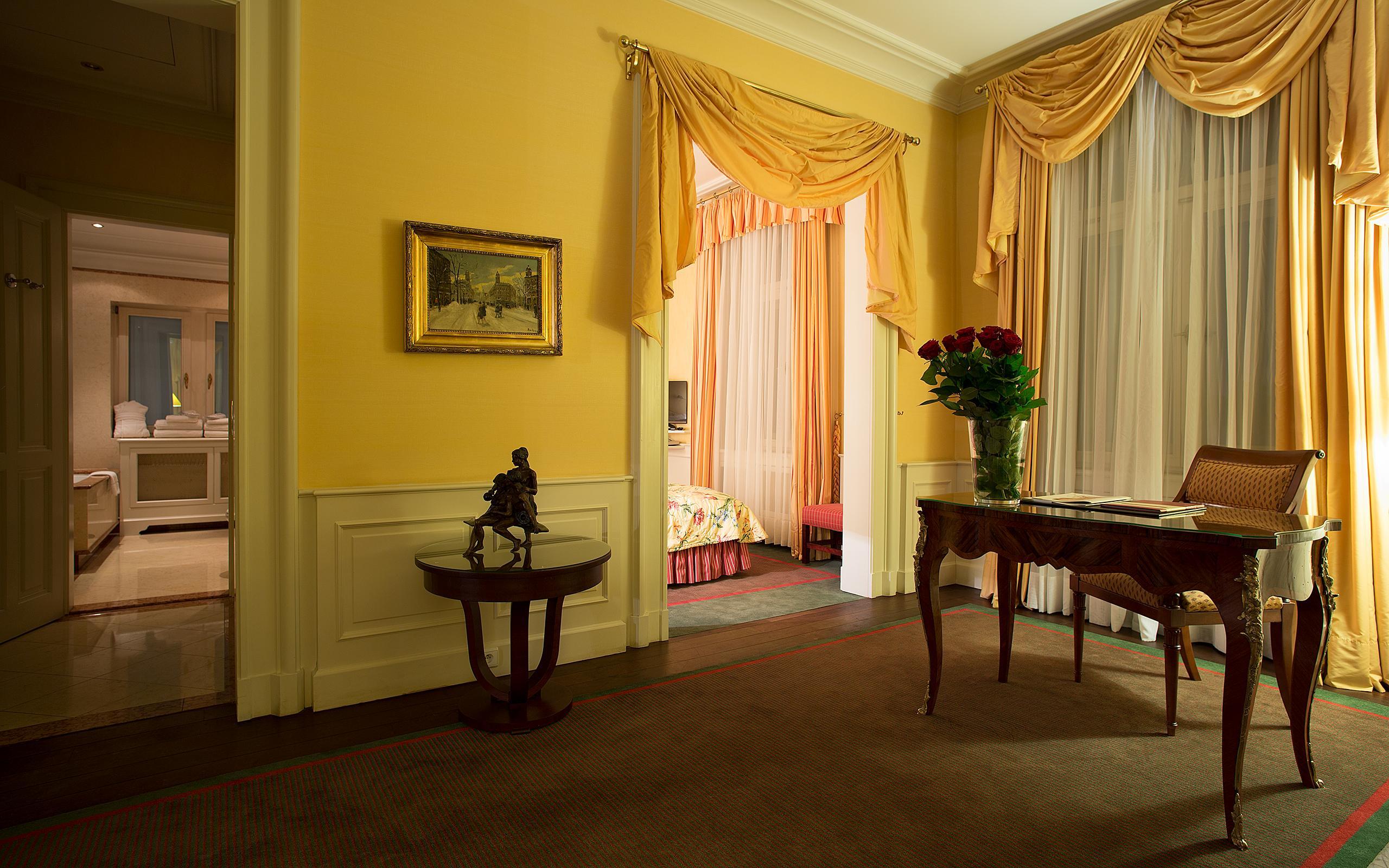 เลอ ปาเล อาร์ต โฮเต็ล ปราก Hotel ภายนอก รูปภาพ Interior of the hotel