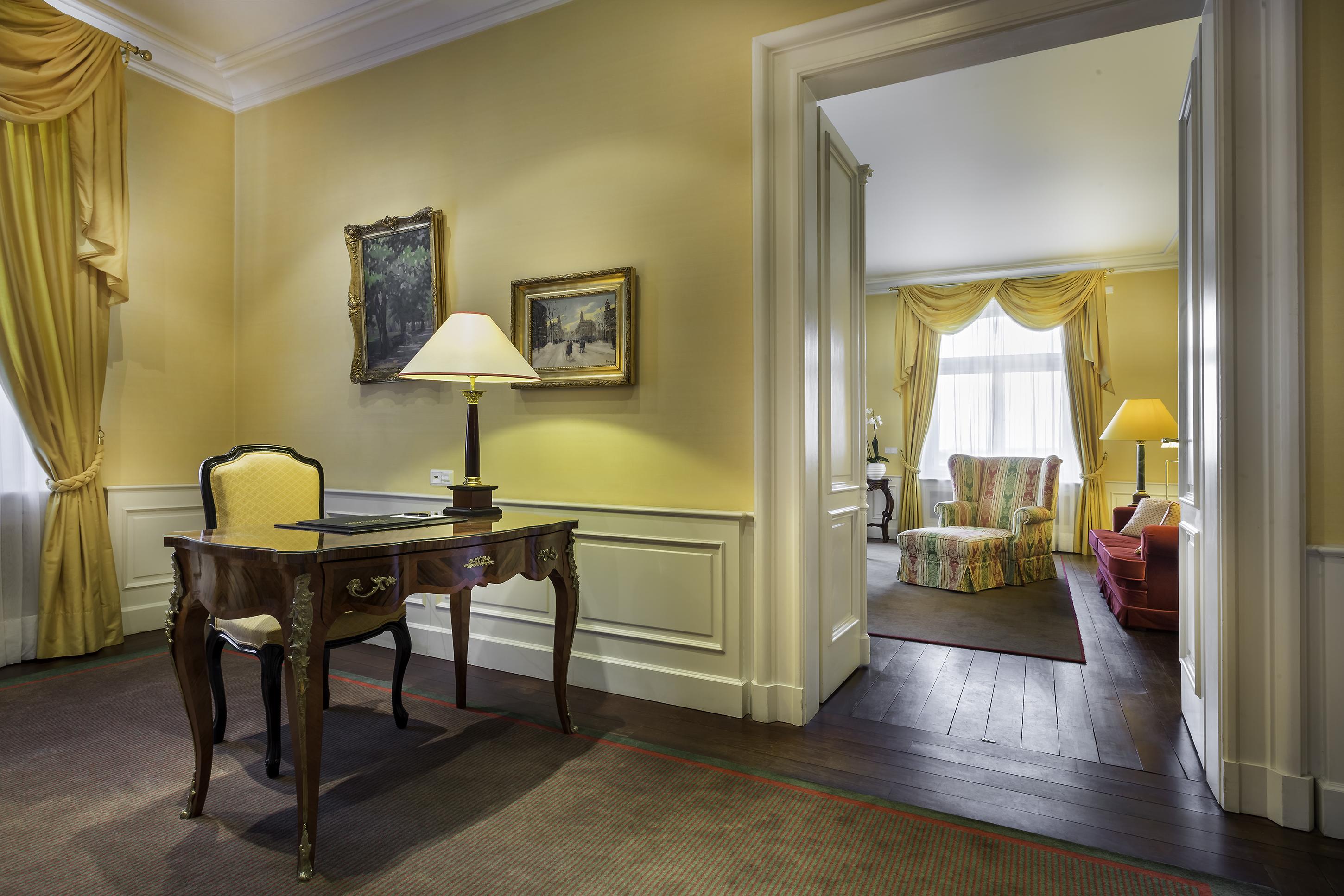 เลอ ปาเล อาร์ต โฮเต็ล ปราก Hotel ภายนอก รูปภาพ Suite