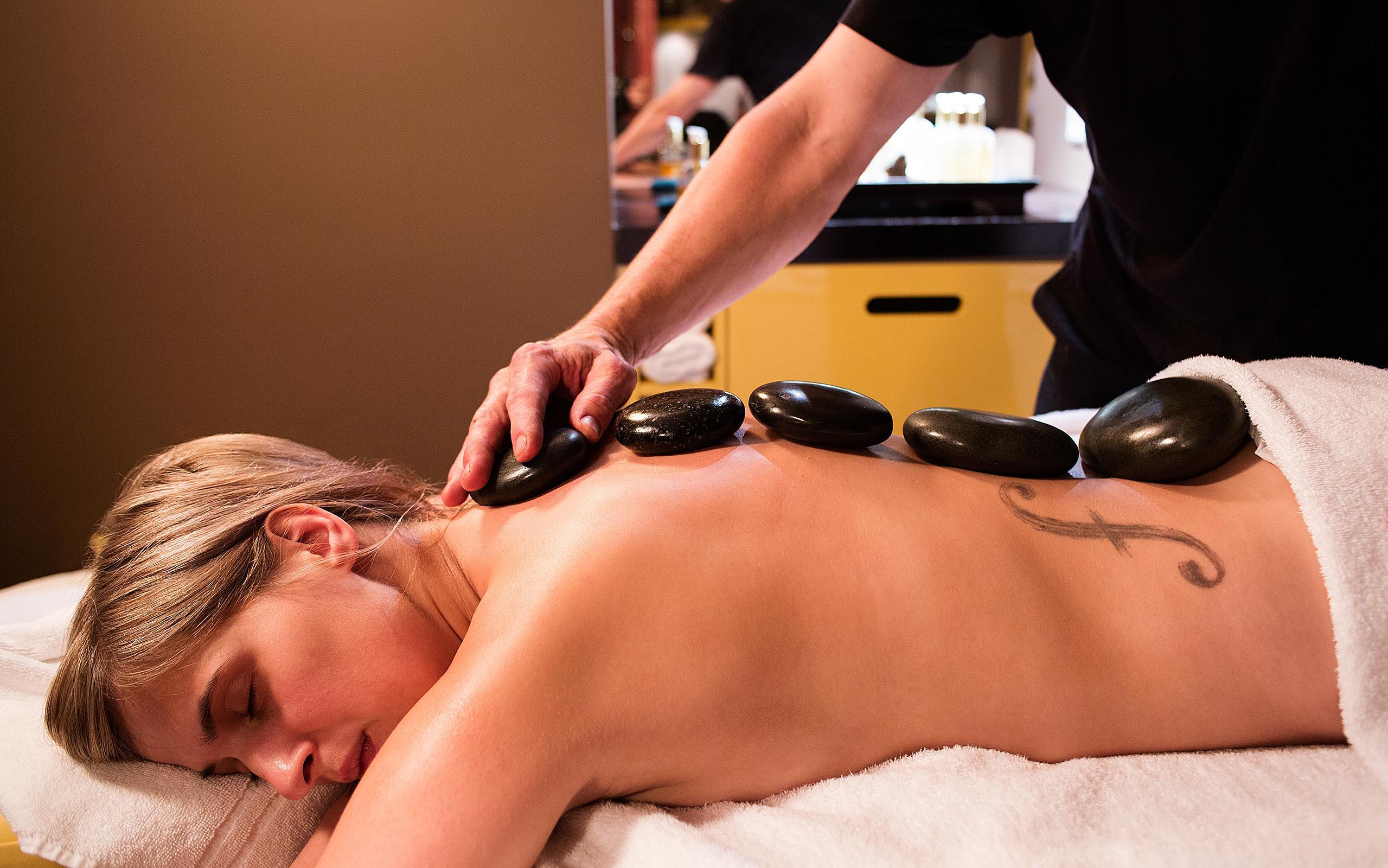 เลอ ปาเล อาร์ต โฮเต็ล ปราก Hotel ภายนอก รูปภาพ Hot stone massage