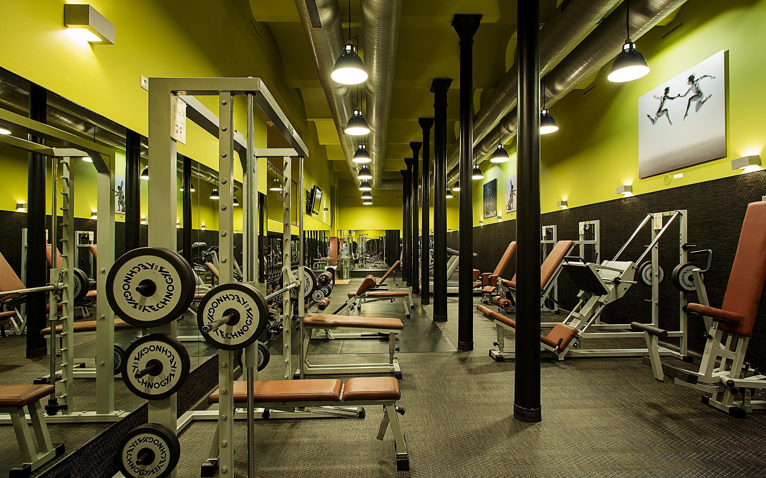 เลอ ปาเล อาร์ต โฮเต็ล ปราก Hotel ภายนอก รูปภาพ A typical Virgin Active gym