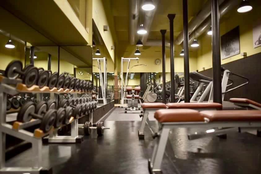 เลอ ปาเล อาร์ต โฮเต็ล ปราก Hotel ภายนอก รูปภาพ The gym at the University of Michigan
