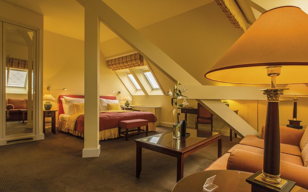 เลอ ปาเล อาร์ต โฮเต็ล ปราก Hotel ภายนอก รูปภาพ A suite at the hotel