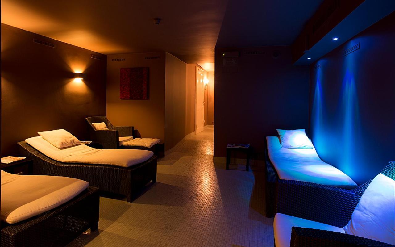 เลอ ปาเล อาร์ต โฮเต็ล ปราก Hotel ภายนอก รูปภาพ The spa at the hotel